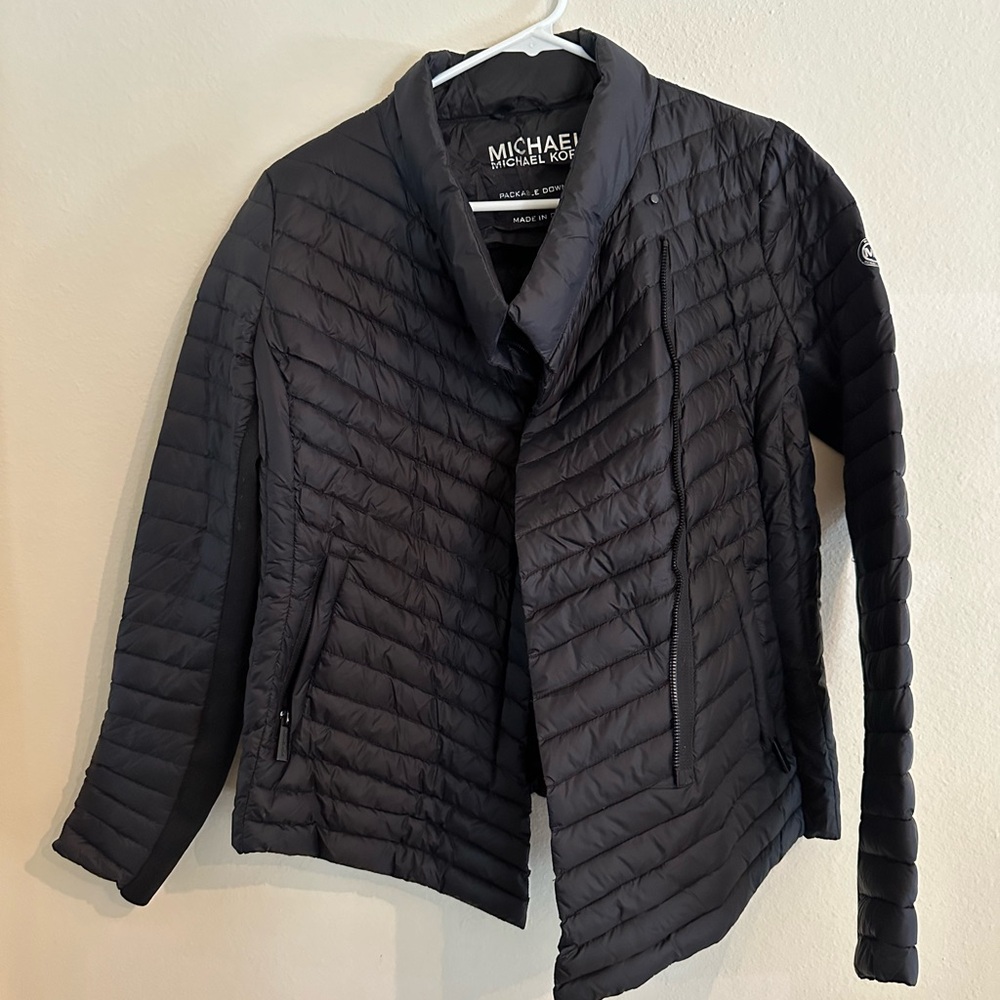 Michael Kors Dark Quilted Lightweight Puffer Jacket